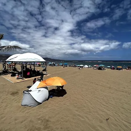 Con Terraza Y Vistas Апартаменты *