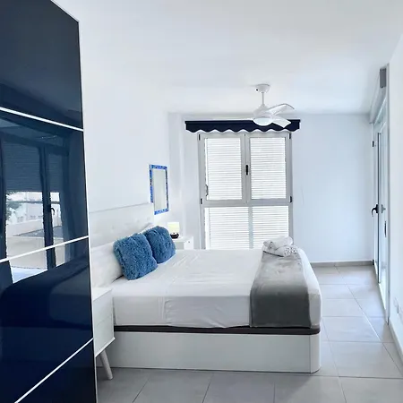Con Terraza Y Vistas Daire